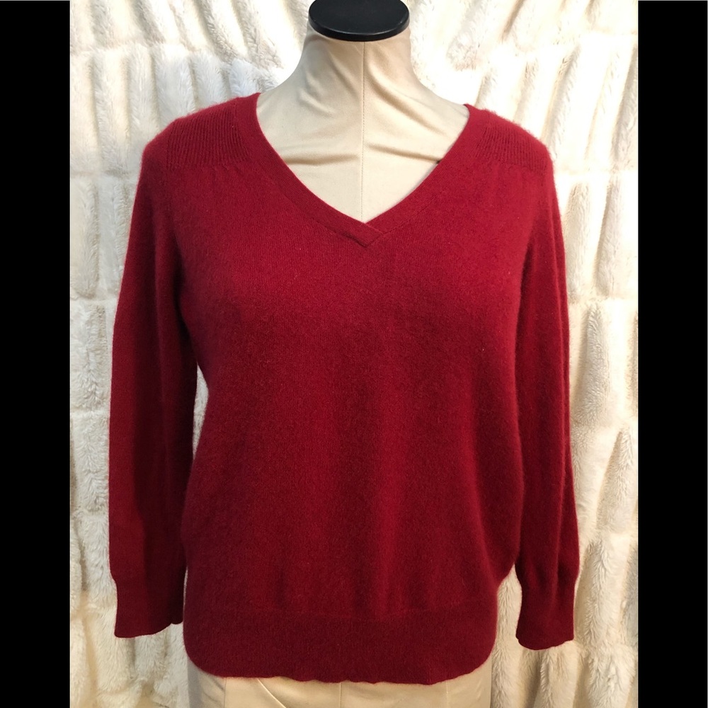 Talbots deep red v- neck cashmere sweater size large petite - Picture 1 of 3
